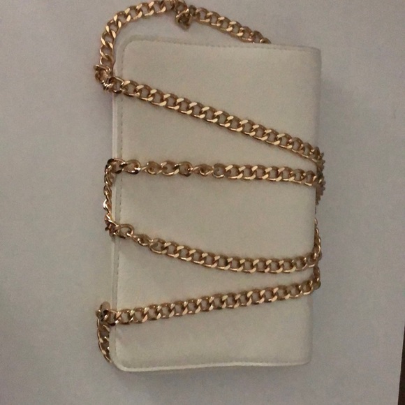 White purse - Picture 3 of 3